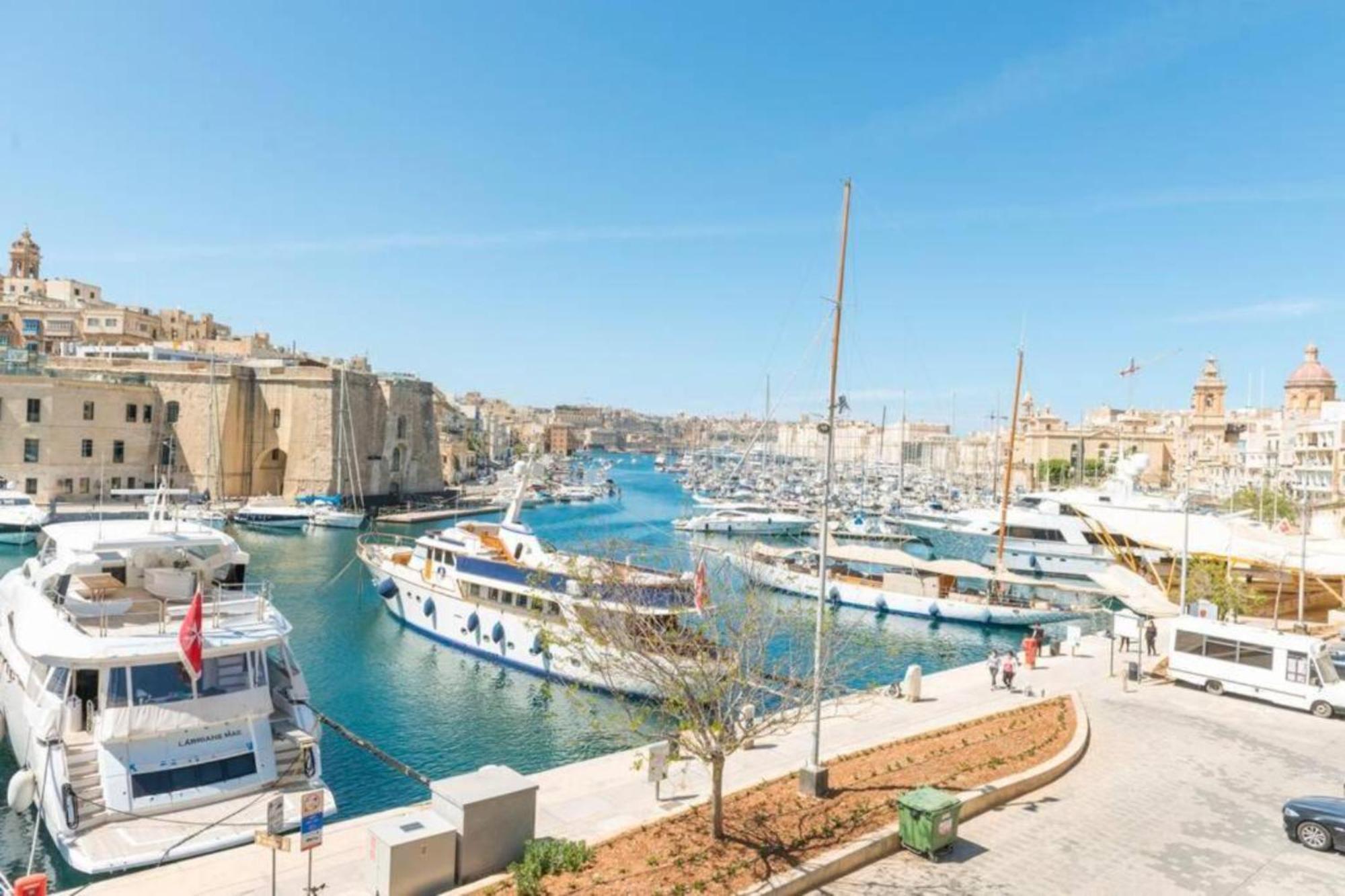 Cospicua Authentic 1St Fl Apartment At The 3 Cities Marina מראה חיצוני תמונה